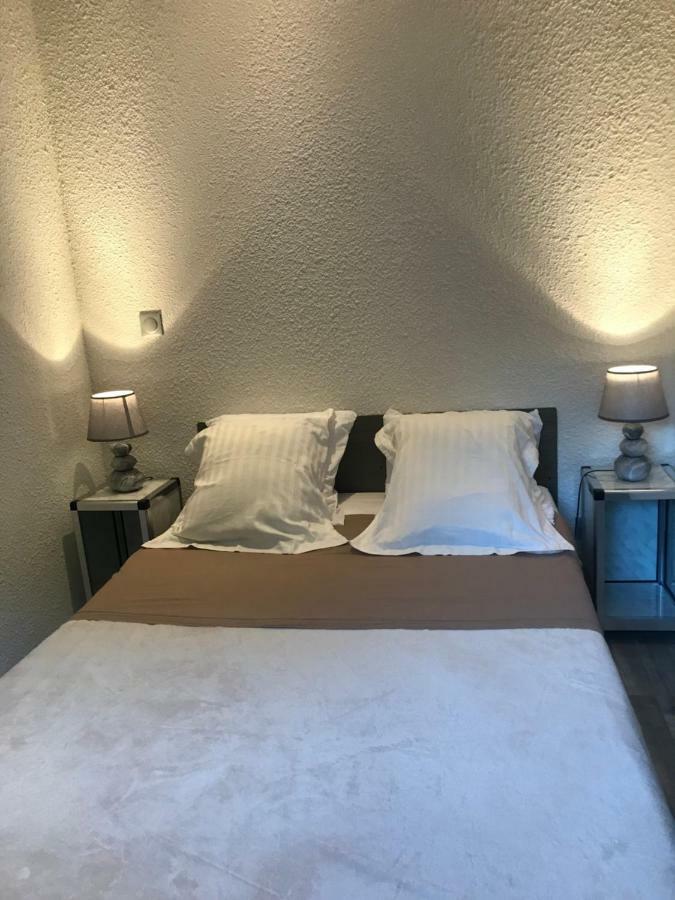 Charmant T2 Au Calme Proche Centre Arles Luaran gambar